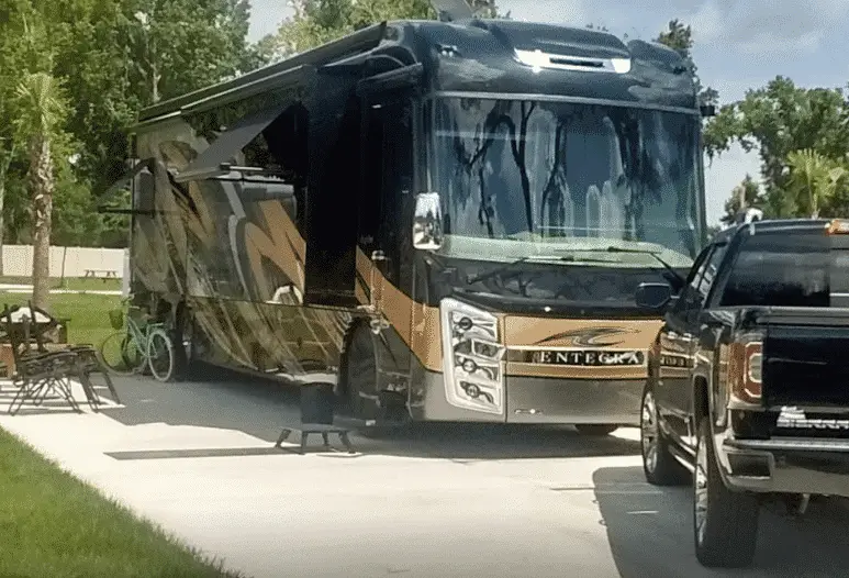 Large Motorhome In A Class AAA Site