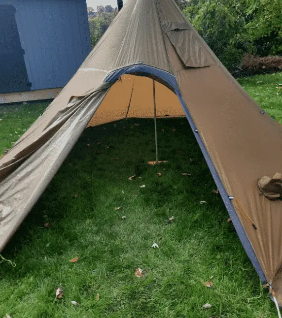 How to keep floorless tent dry