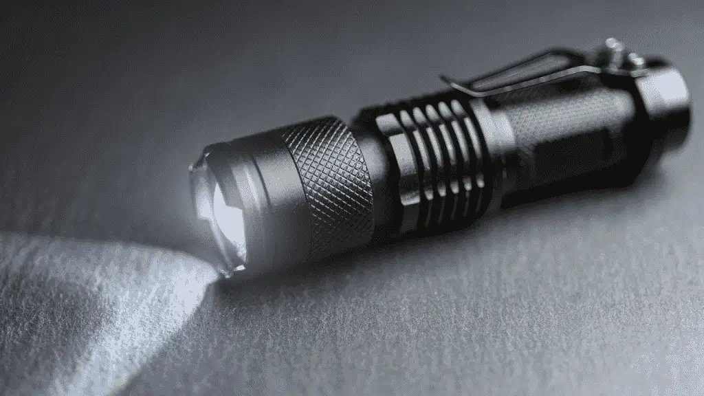 How to fix a flickering flashlight