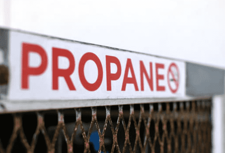 How Much propane does a coleman stove use?