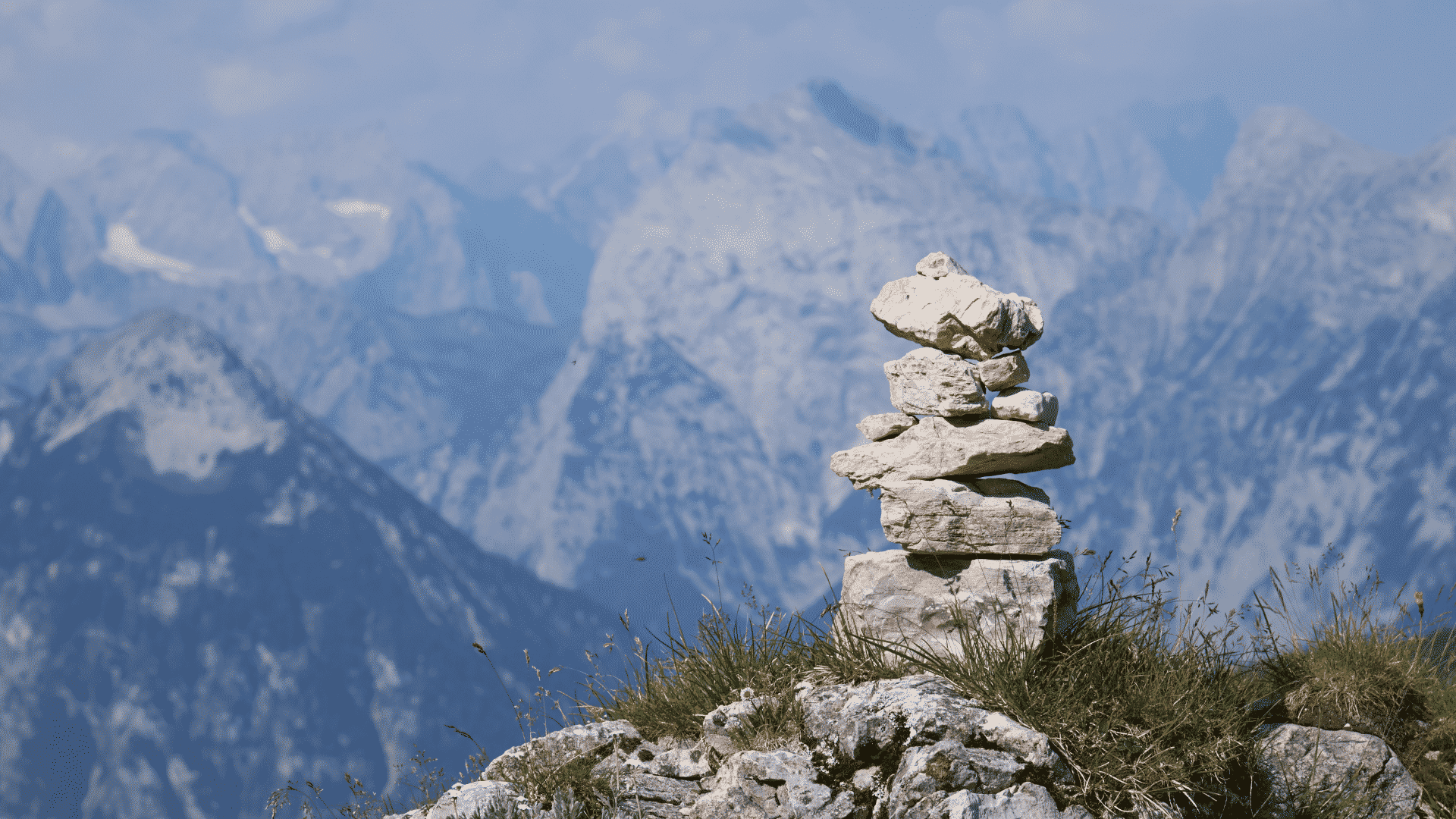 Stacked Rocks Meaning What Do Stacked Rocks Symbolize? The Hiking Authority