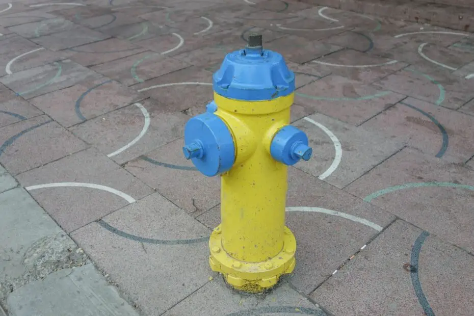 How Close can you park to a fire hydrant?